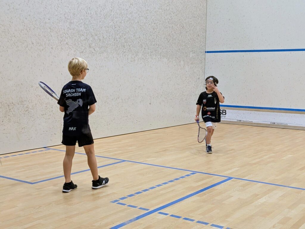 Zwei Medaillen für Dresden beim DSQV Junior Heimturnier Beitragsbild Jugendranglistenturnier Dresden 2026 (40)